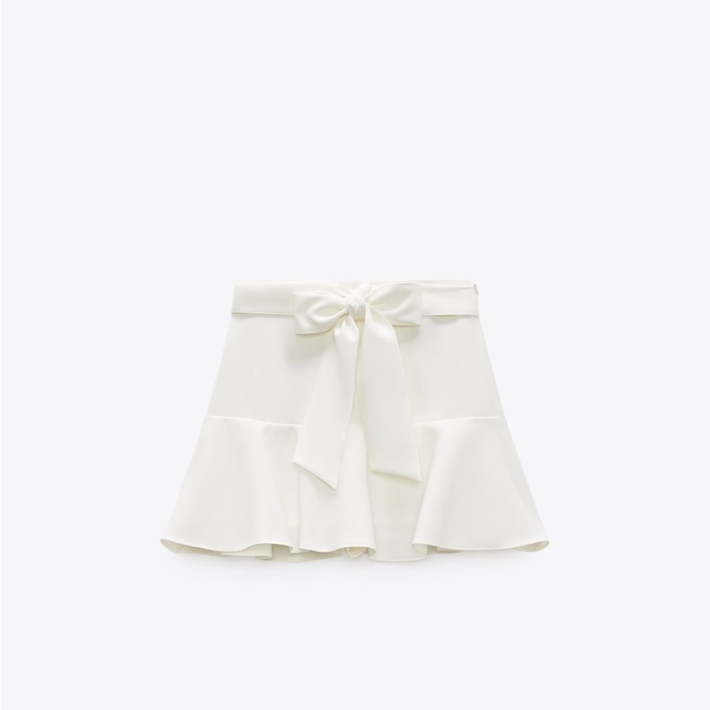 Zara white bow trip skort